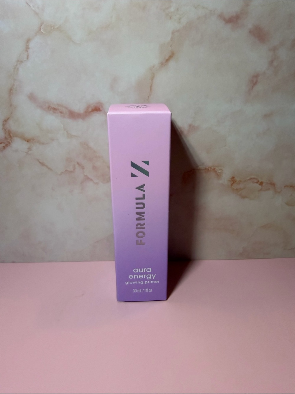 Formula Z Aura Energy Glowing Primer - 1 fl oz (30ml)
